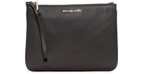 michael kors bedford extra large leather wristlet|MICHAEL Michael Kors Bedford Travel Extra Large Weekender.